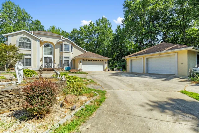 $1,125,000 | 652 Avery Creek Road, Arden, NC 28704