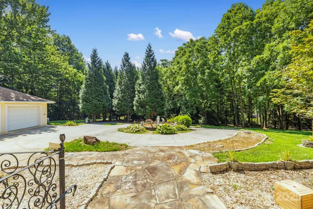 $1,125,000 | 652 Avery Creek Road, Arden, NC 28704