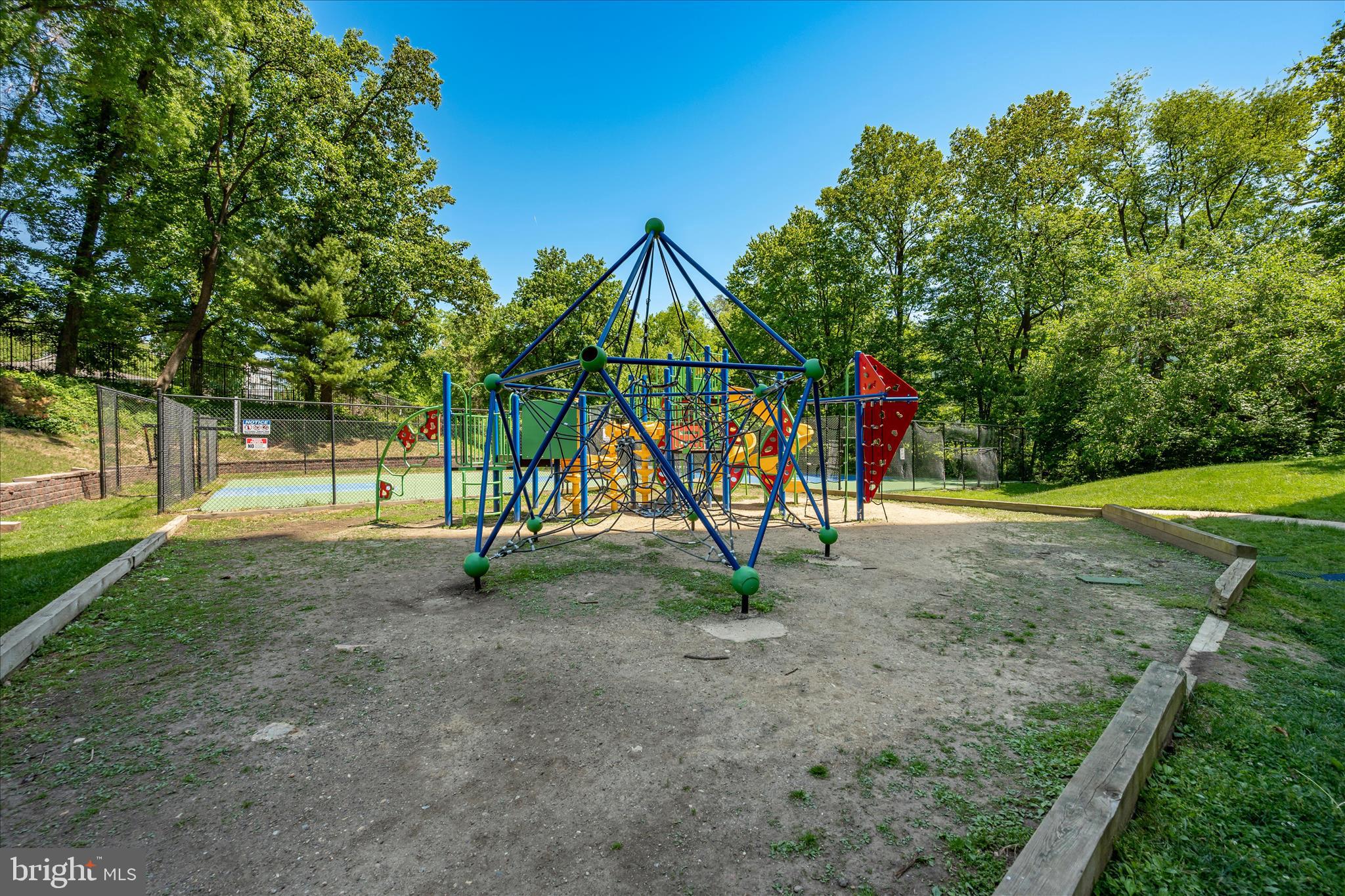 1836 Metzerott Road, Unit 1504 Hyattsville, MD 20783 - Photo 41 of 45 Playground