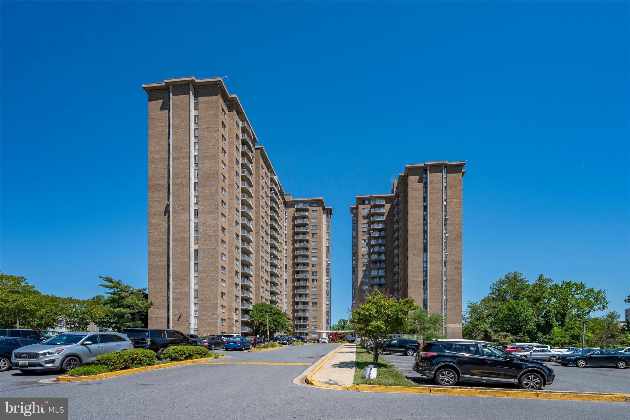 1836 Metzerott Road, Unit 1504 Hyattsville, MD 20783 - Photo 44 of 45 Exterior Front