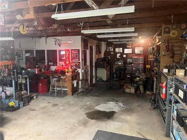 $199,000 | 709 North Montgomery Street, Sedan, KS 67361