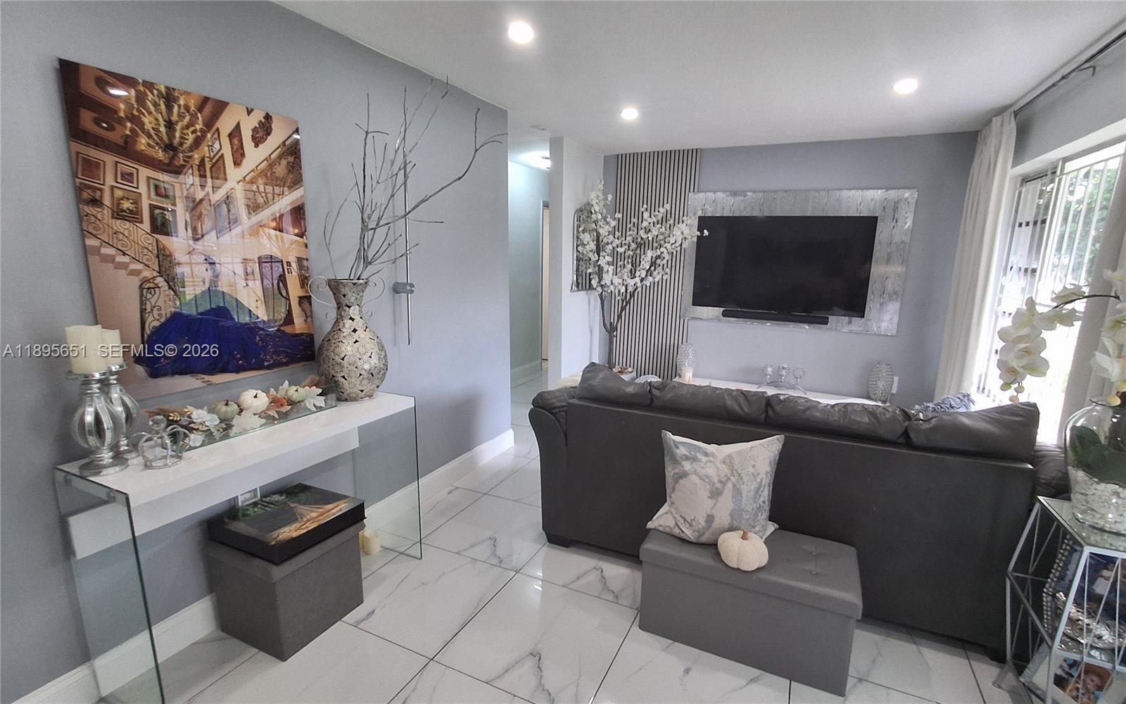 10305 Southwest 149th Terrace Miami, FL 33176 - Photo 14 of 58