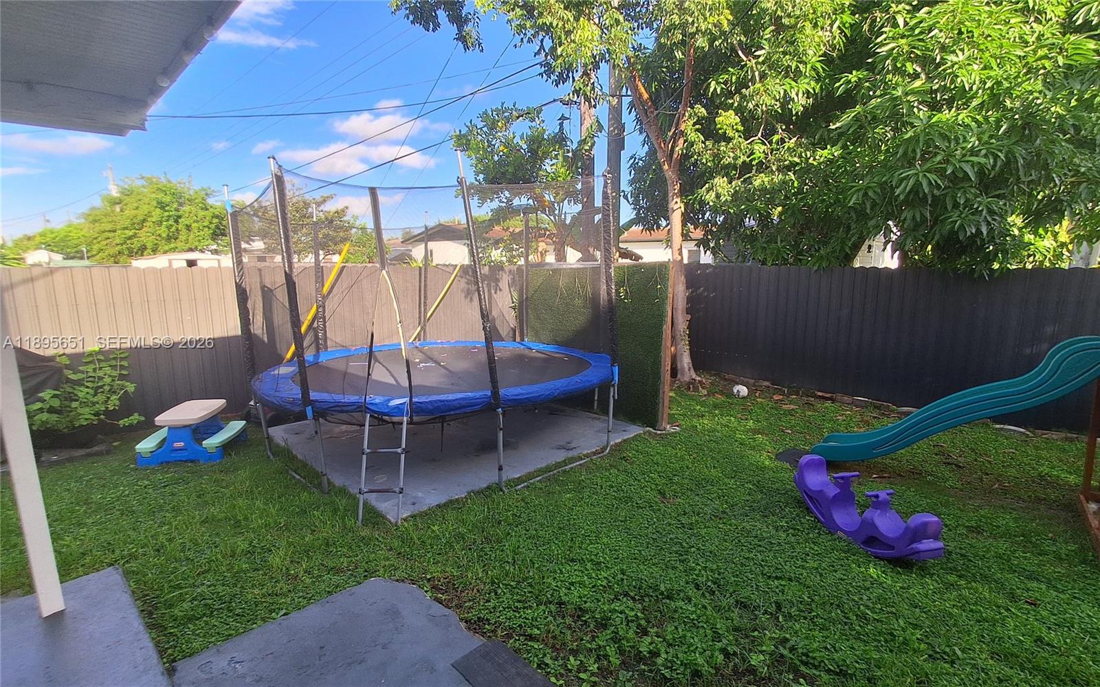 10305 Southwest 149th Terrace Miami, FL 33176 - Photo 23 of 58