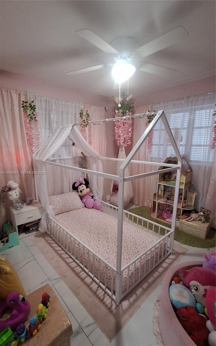 10305 Southwest 149th Terrace Miami, FL 33176 - Photo 8 of 58 #3