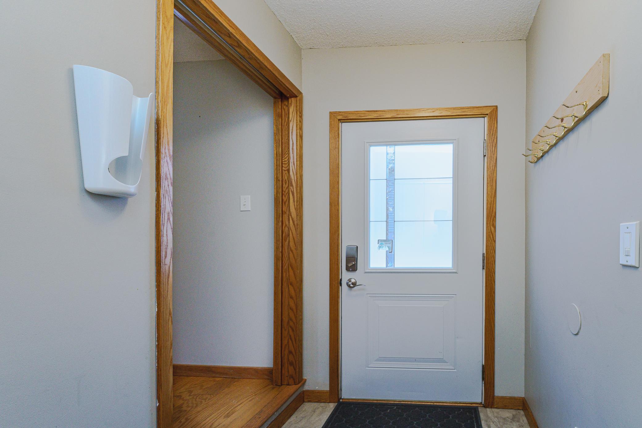 2050 Lake View Drive Jordan, MN 55352 - Photo 15 of 69