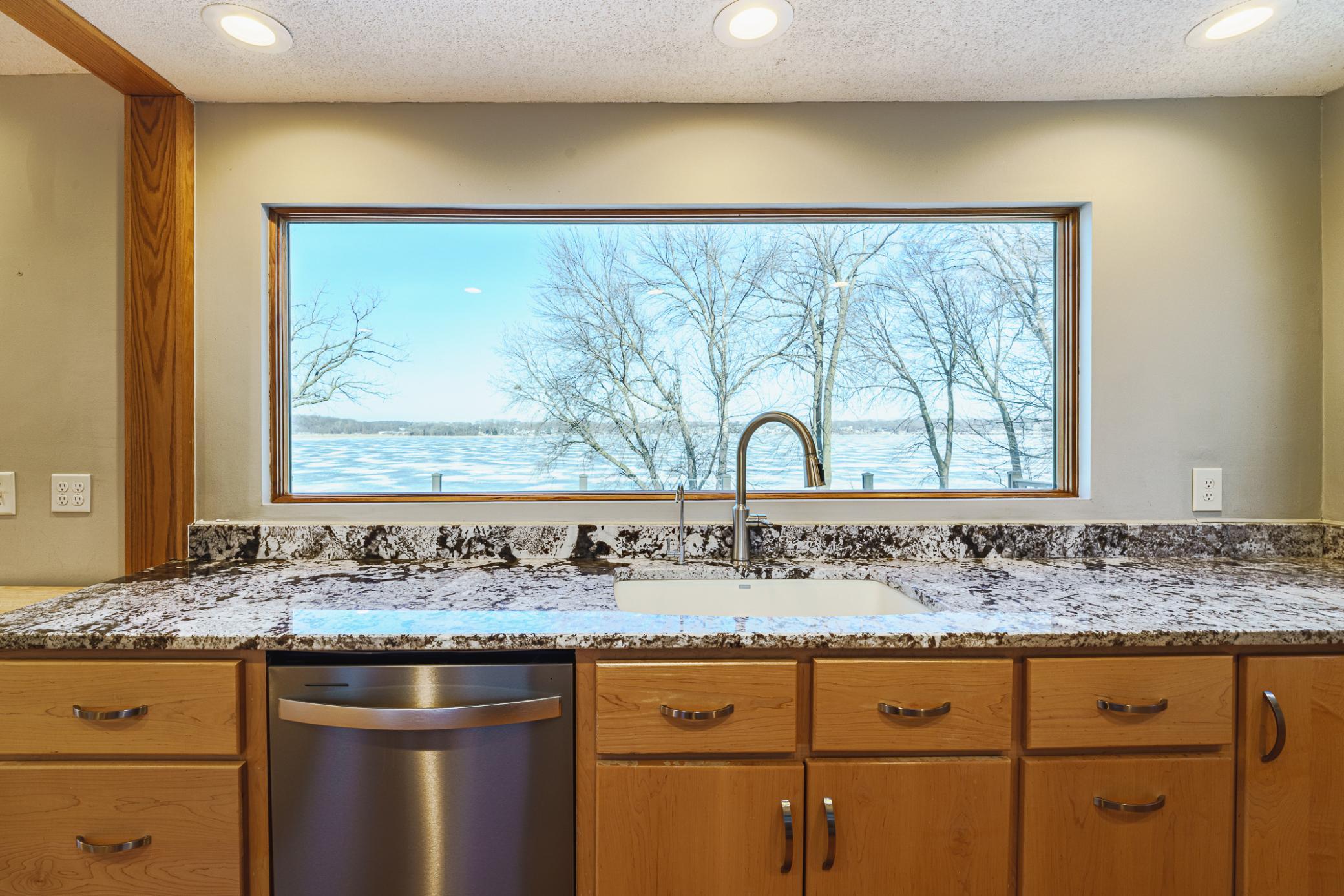 2050 Lake View Drive Jordan, MN 55352 - Photo 23 of 69