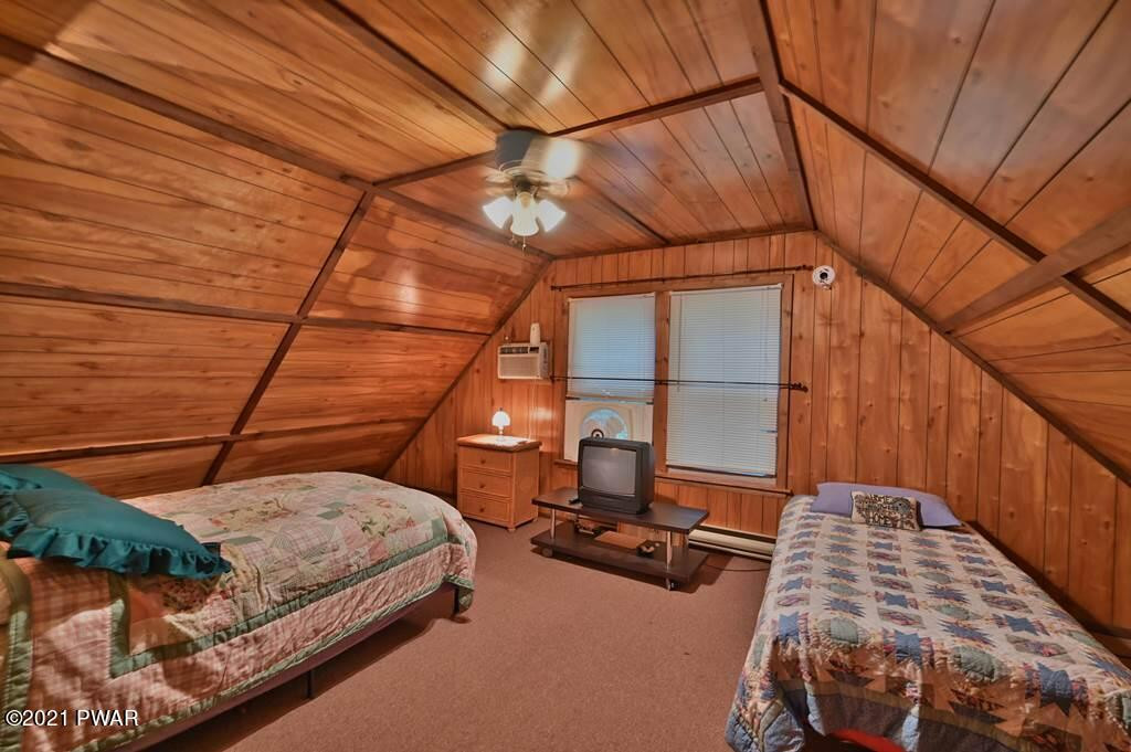 15 Fawn Road Hawley, PA 18428 - Photo 42 of 52 Bedroom 3