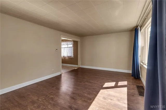 $150,000 | 5406 Mayle Court, Niagara, NY 14305