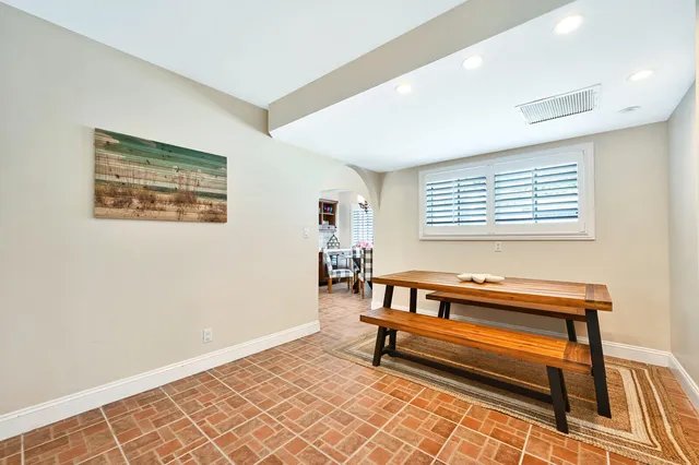 $5,900 | 904 Southeast 12th Street, Deerfield Beach, FL 33441