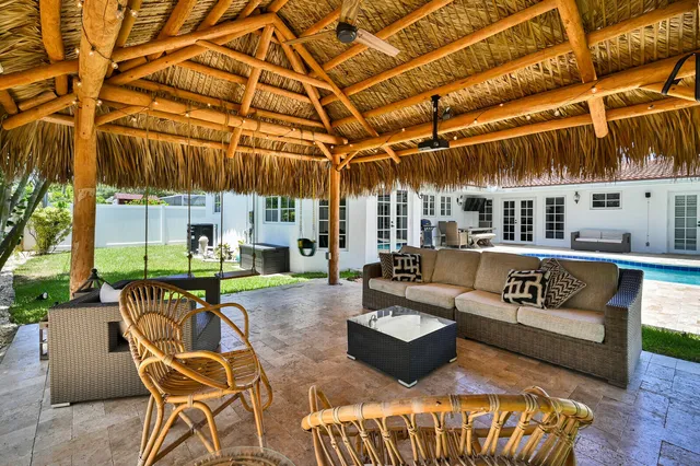 $5,900 | 904 Southeast 12th Street, Deerfield Beach, FL 33441