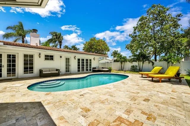 $5,900 | 904 Southeast 12th Street, Deerfield Beach, FL 33441