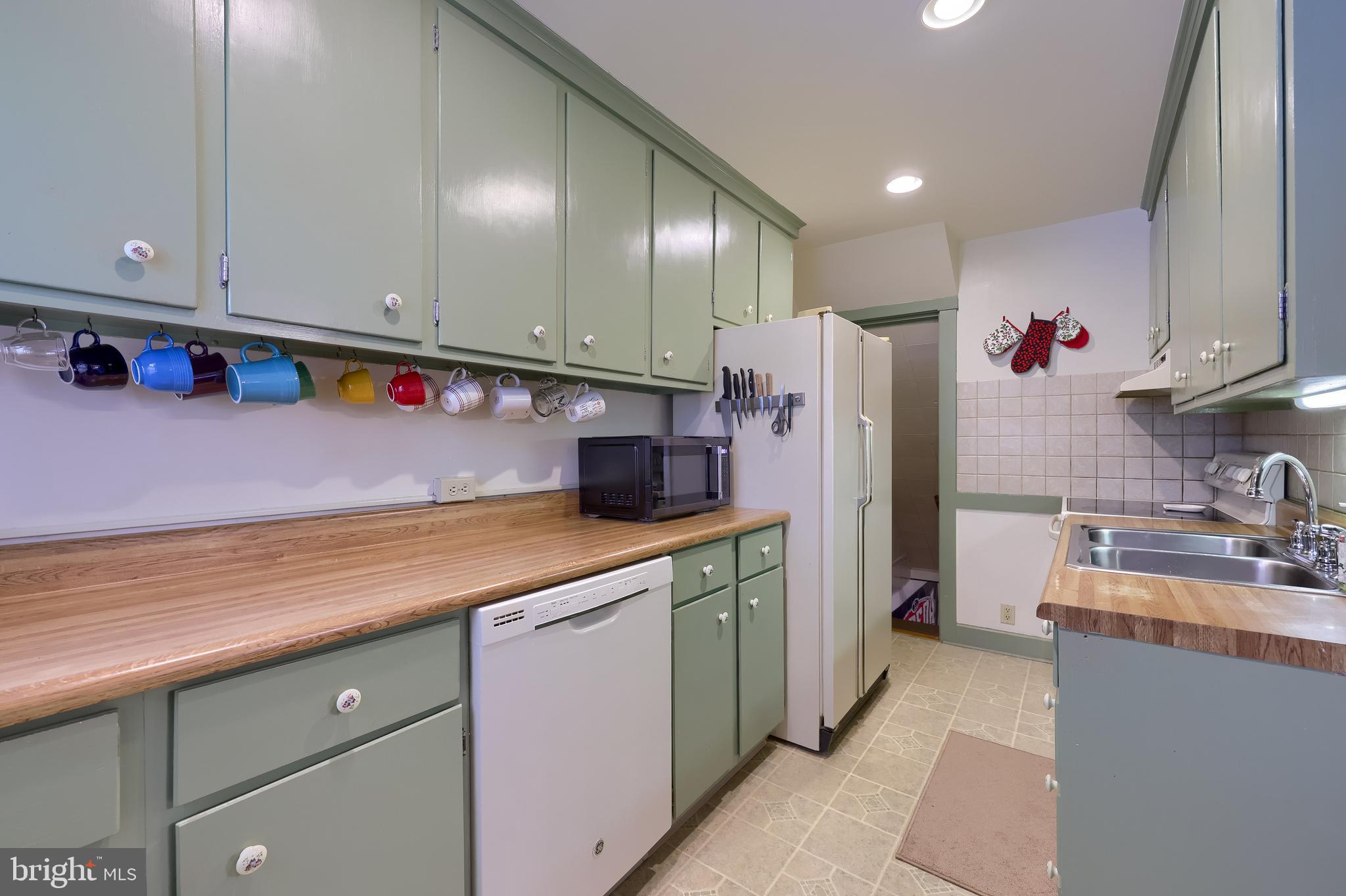 34 East Market Street Lititz, PA 17543 - Photo 12 of 25