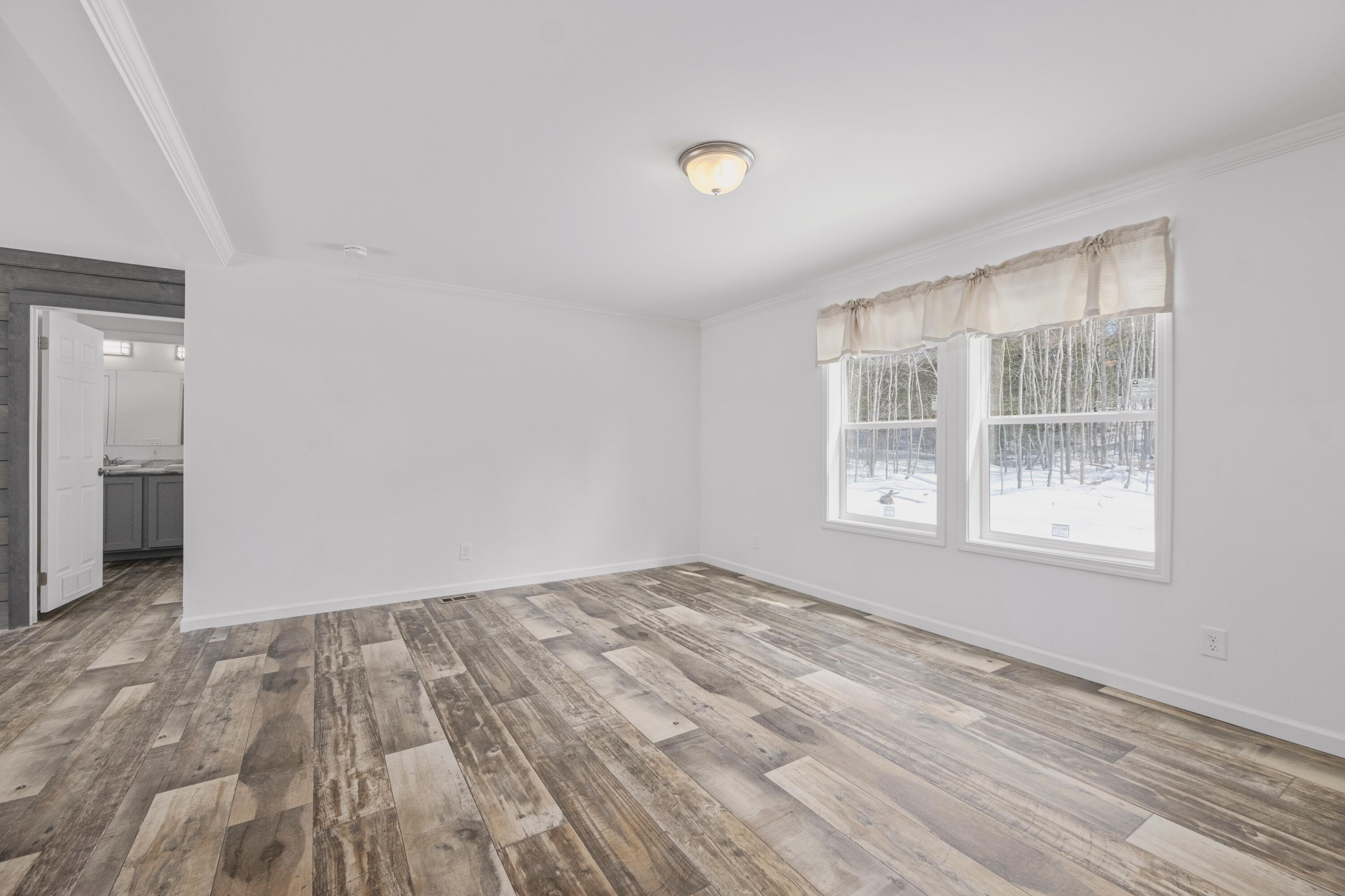 320 Old Augusta Road Waldoboro, ME 04572 - Photo 18 of 43 Living area