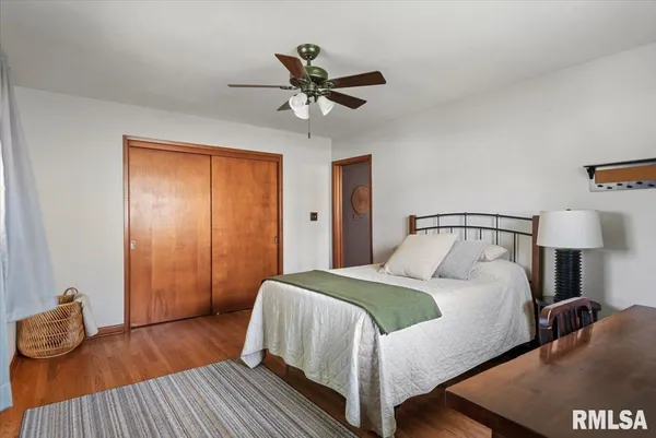 $280,000 | 1401 Ivywood Drive, Springfield, IL 62704