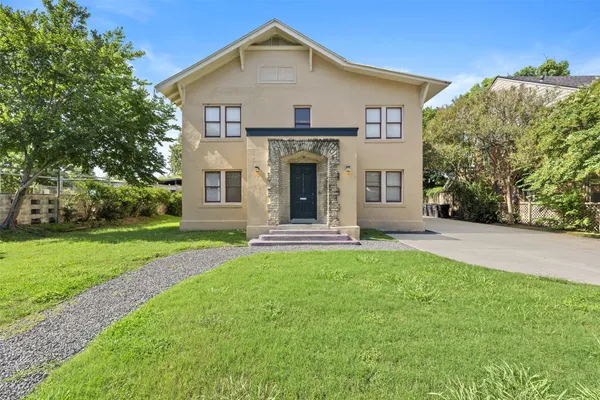 $1,850 | 1516 Bonnie Brae Street, Unit 2, Houston, TX 77006