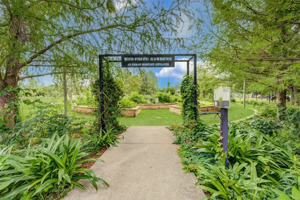 $1,850 | 1516 Bonnie Brae Street, Unit 2, Houston, TX 77006