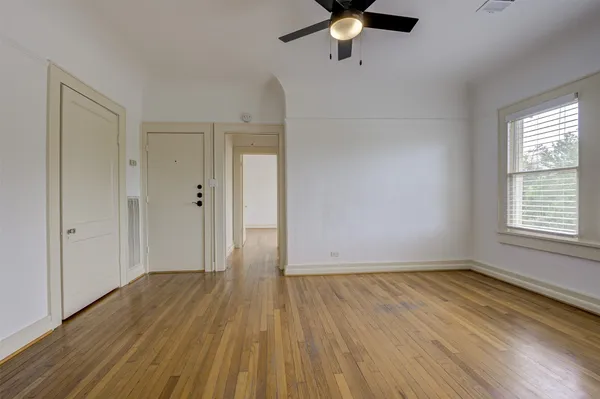 $1,850 | 1516 Bonnie Brae Street, Unit 2, Houston, TX 77006