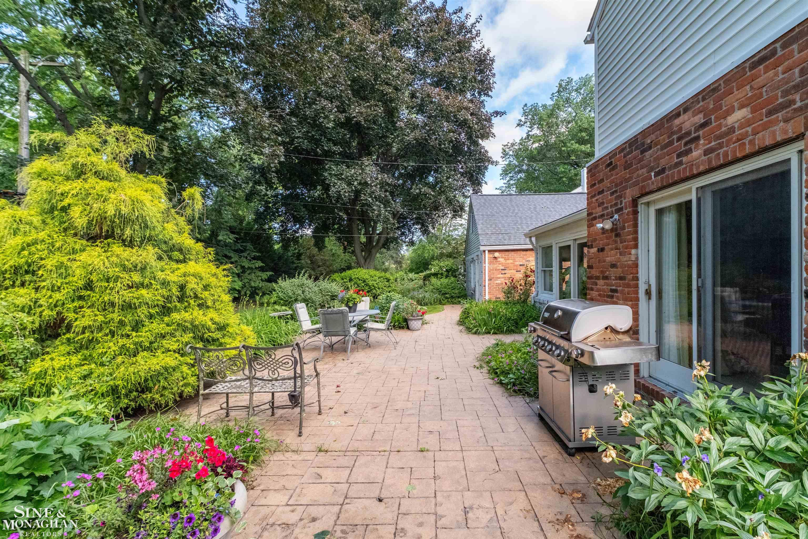 83 Hawthorne Road Grosse Pointe Shores, MI 48236 - Photo 39 of 50
