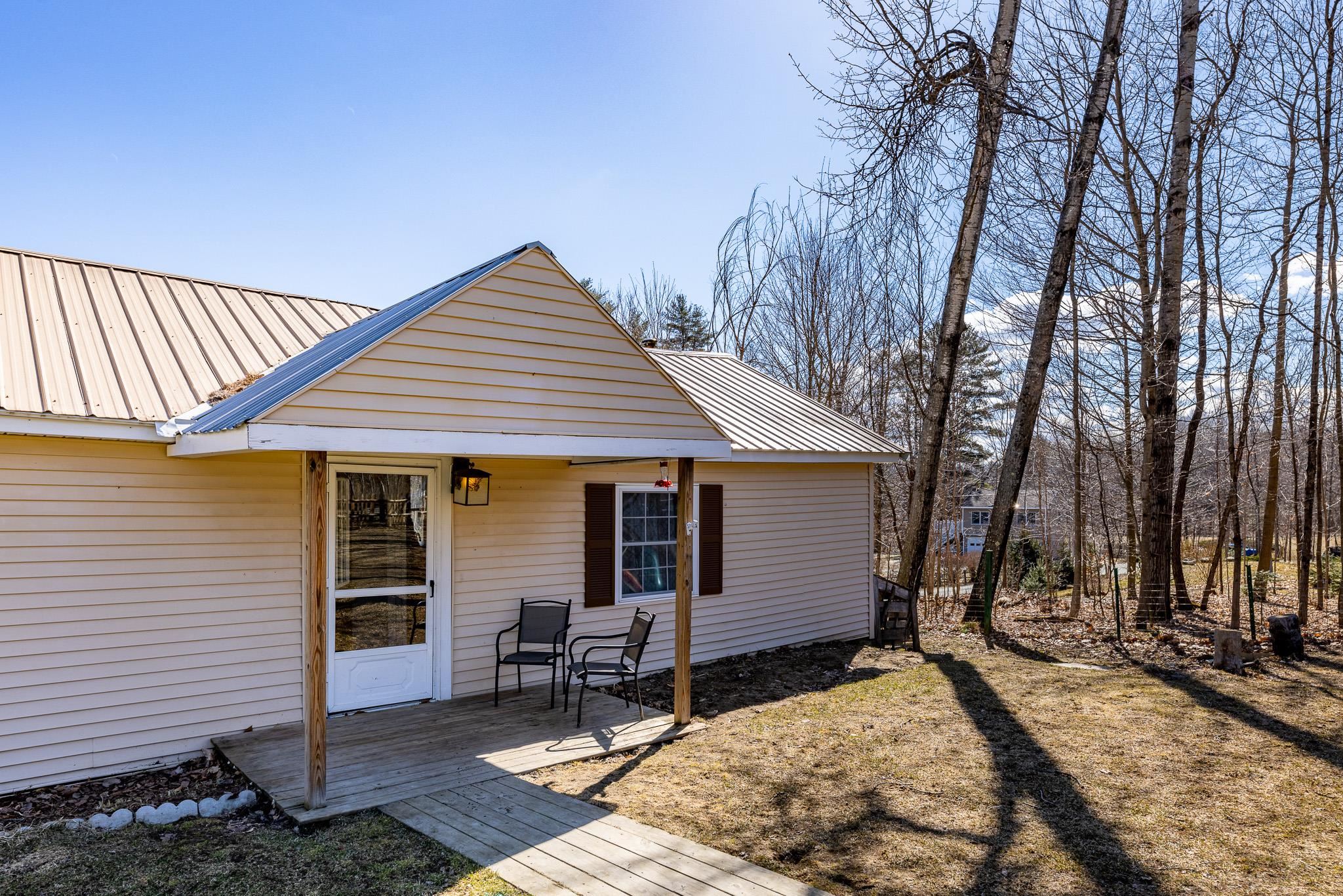 24 Sloan Road Enfield, NH 03748 - Photo 5 of 32 Gallery Image 5
