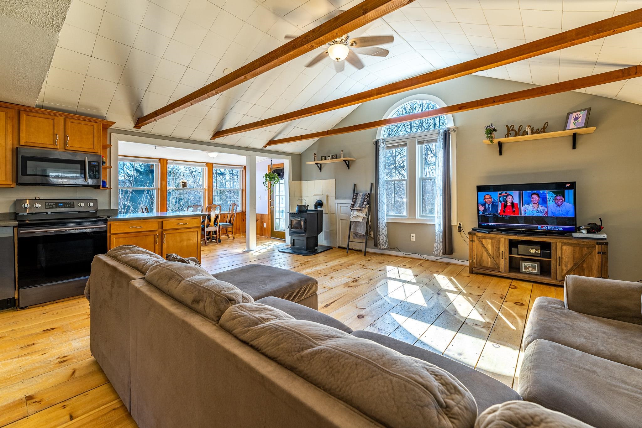 24 Sloan Road Enfield, NH 03748 - Photo 7 of 32 Gallery Image 7