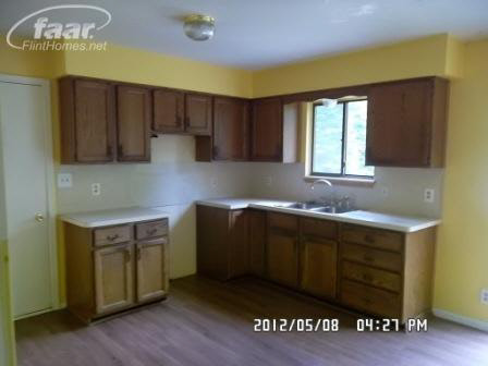 15223 Ripple Drive Linden, MI 48451 - Photo 7 of 15 20152922-6.JPG