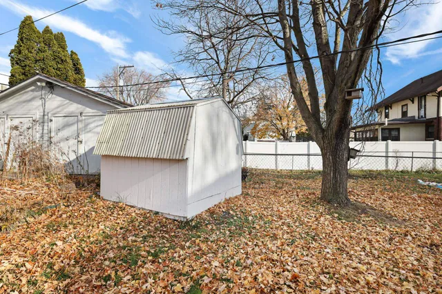 $240,000 | 320-322 3rd Street, Baraboo, WI 53913