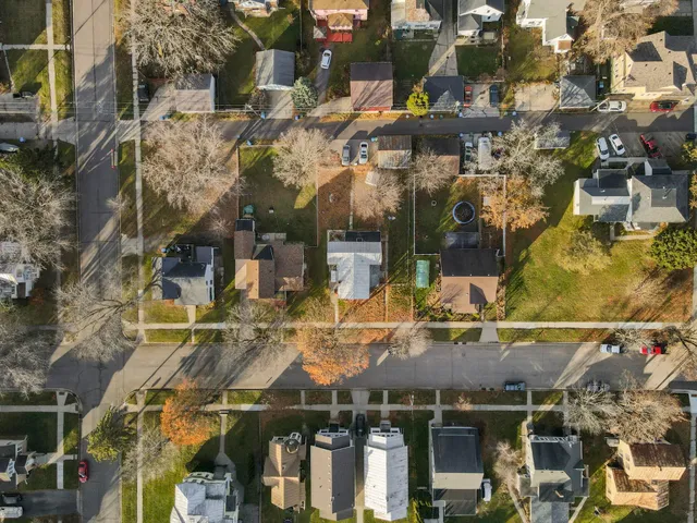 $240,000 | 320-322 3rd Street, Baraboo, WI 53913