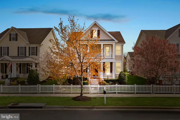 $950,000 | 25160 Riding Center Drive, Chantilly, VA 20152