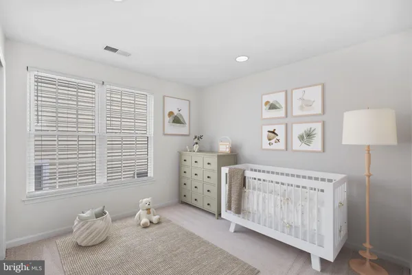 $950,000 | 25160 Riding Center Drive, Chantilly, VA 20152