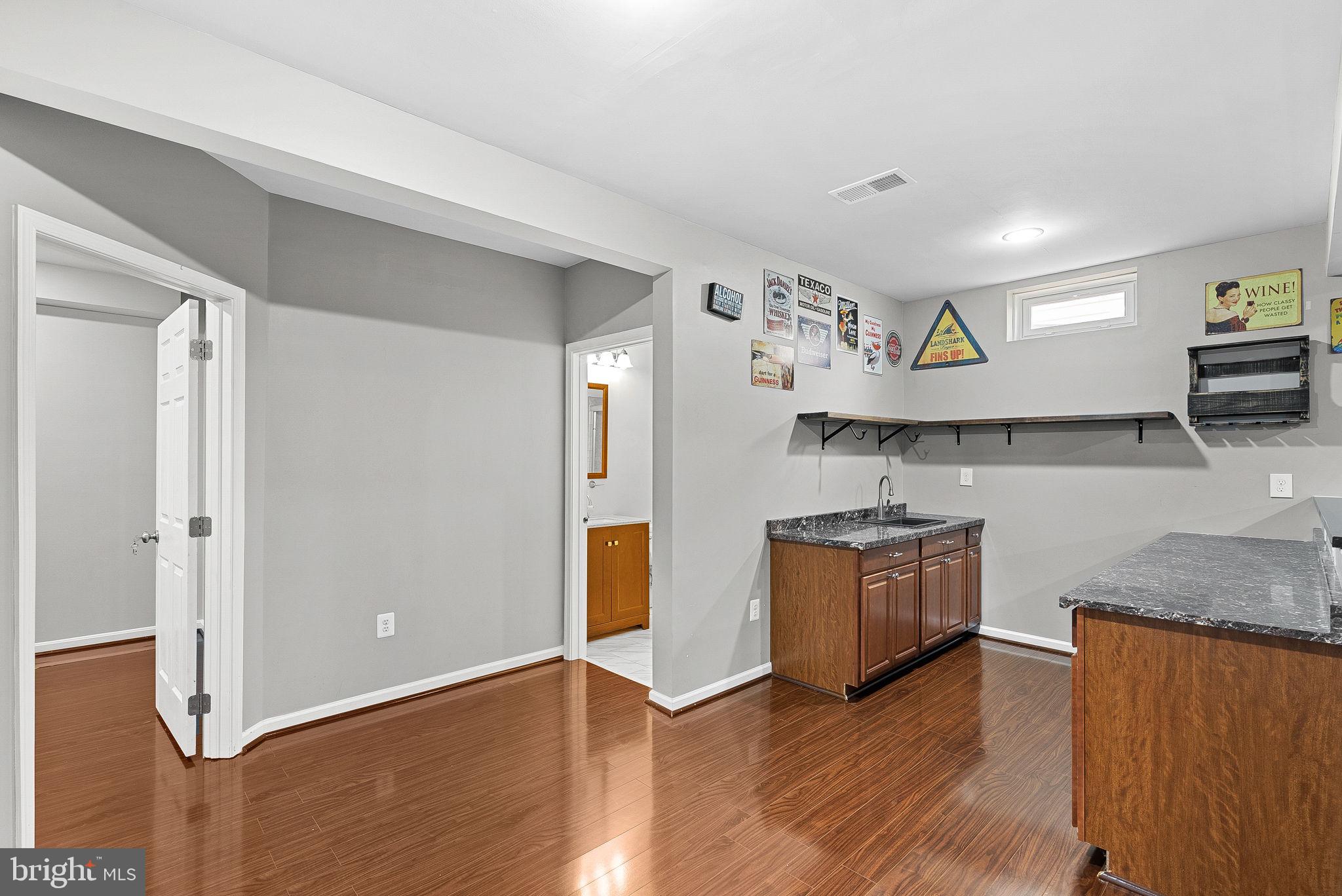 25160 Riding Center Drive Chantilly, VA 20152 - Photo 33 of 47