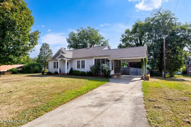 $265,000 | 167 College Street South, Madisonville, TN 37354