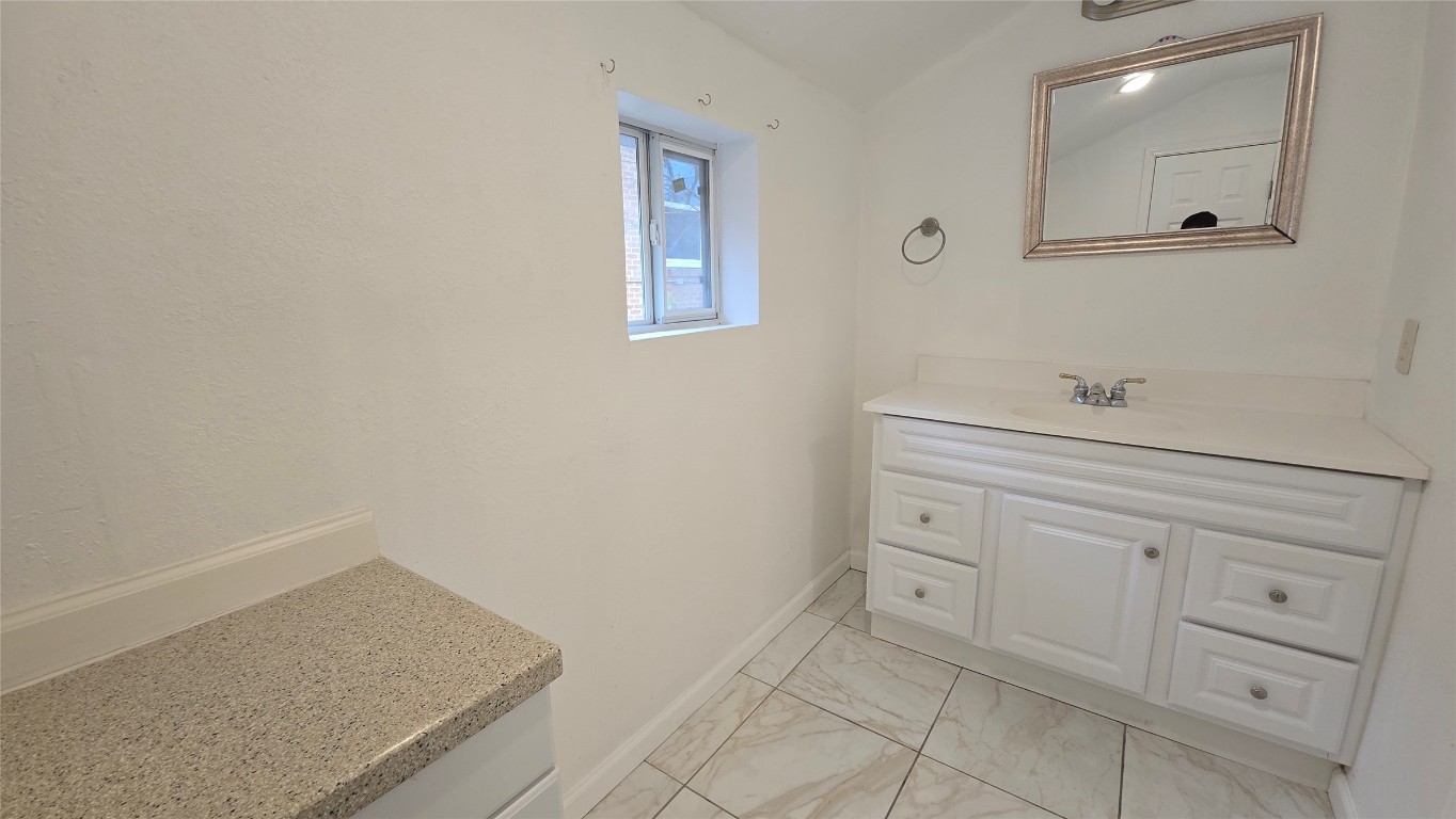 421 Sidney Street, Unit 1 Houston, TX 77003 - Photo 14 of 19