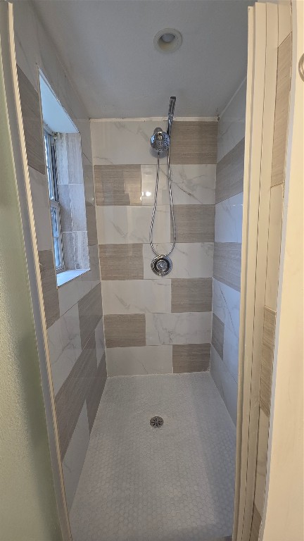 421 Sidney Street, Unit 1 Houston, TX 77003 - Photo 8 of 19