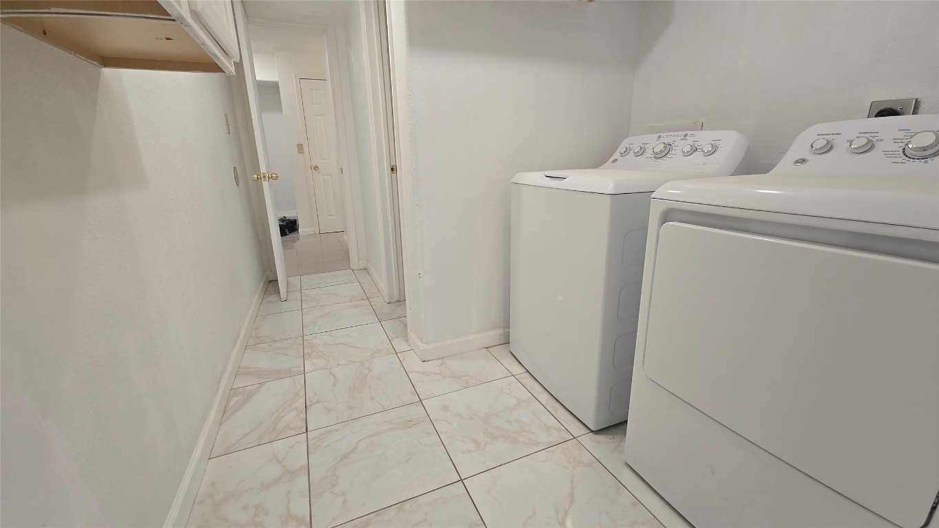 421 Sidney Street, Unit 1 Houston, TX 77003 - Photo 9 of 19