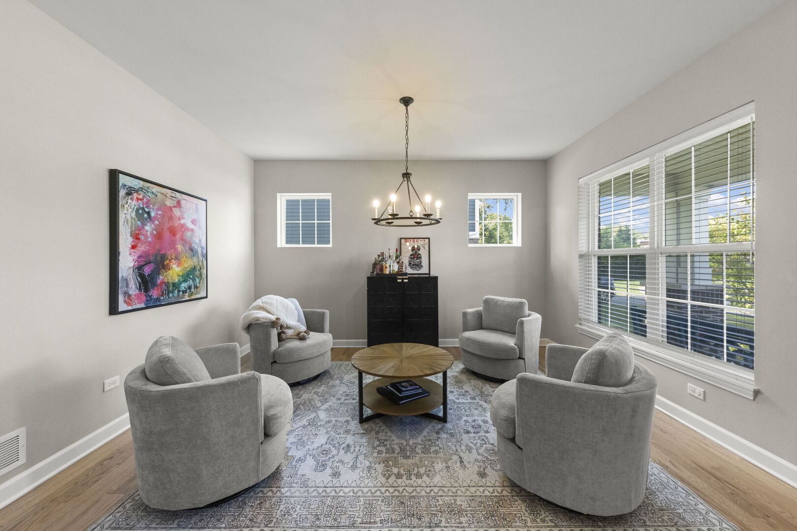 1240 West Thomas Road Wheaton, IL 60187 - Photo 3 of 58