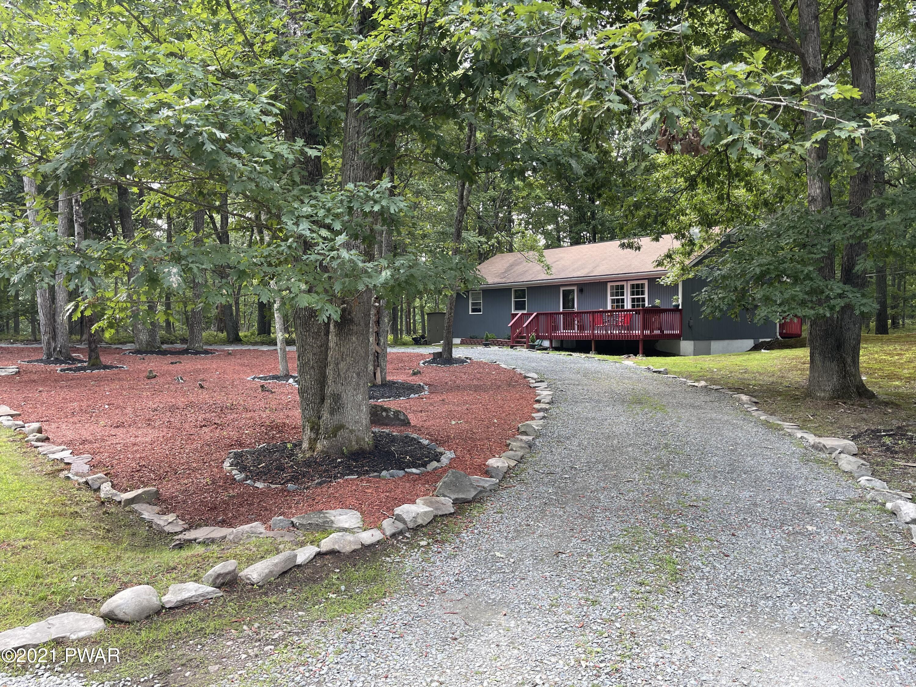 337 Oak Hill Road Hawley, PA 18428 - Photo 1 of 28 03DD028A-227B-41A8-B471-AD8693D82D37