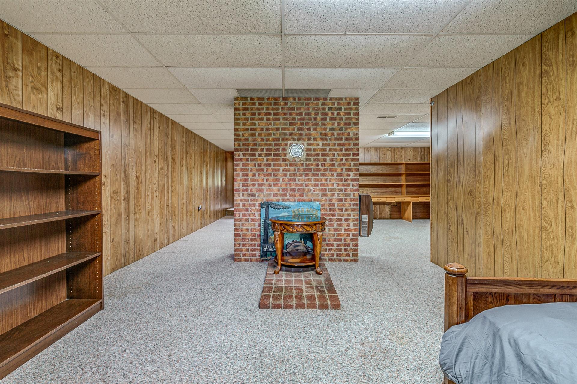 1986 Springwood Road Fincastle, VA 24090 - Photo 40 of 49 32-1986 Springwood Rd 032