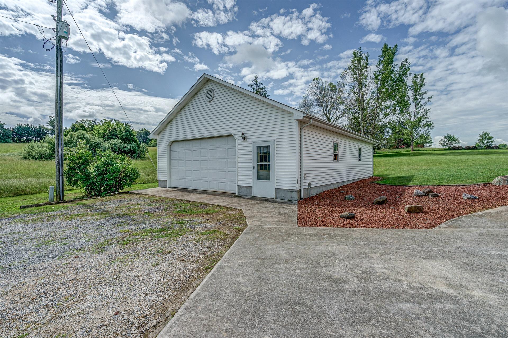 1986 Springwood Road Fincastle, VA 24090 - Photo 45 of 49 37-1986 Springwood Rd 037