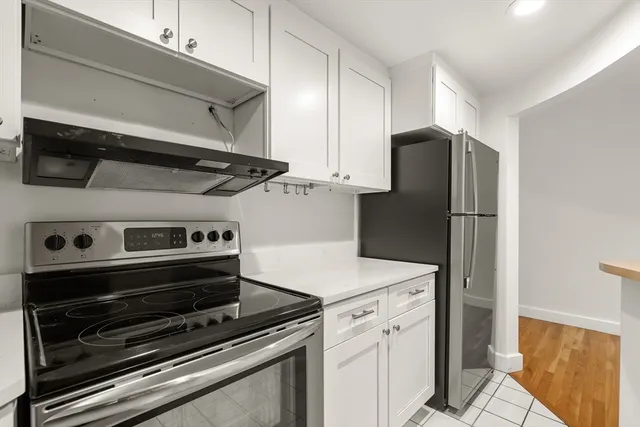 $4,350 | 236 West Canton Street, Unit 2, Boston, MA 02116