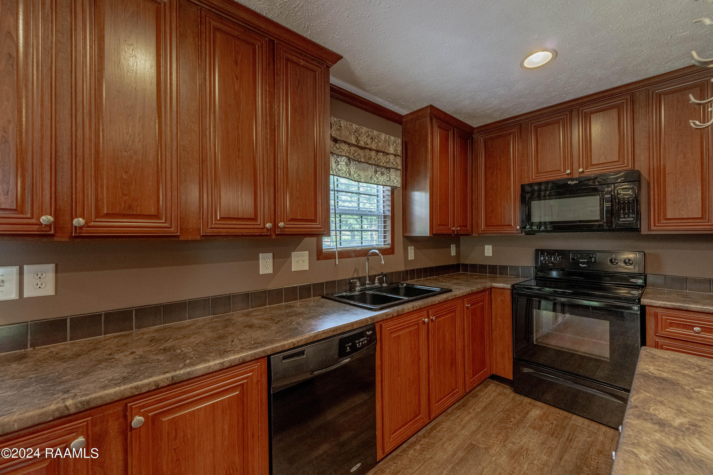 130 Vivi Lane Many, LA 71449 - Photo 32 of 46 130 Vivi Lane-6