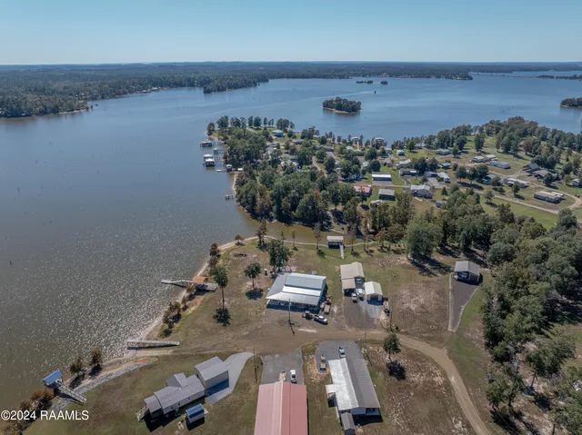 $195,000 | 130 Vivi Lane, Many, LA 71449