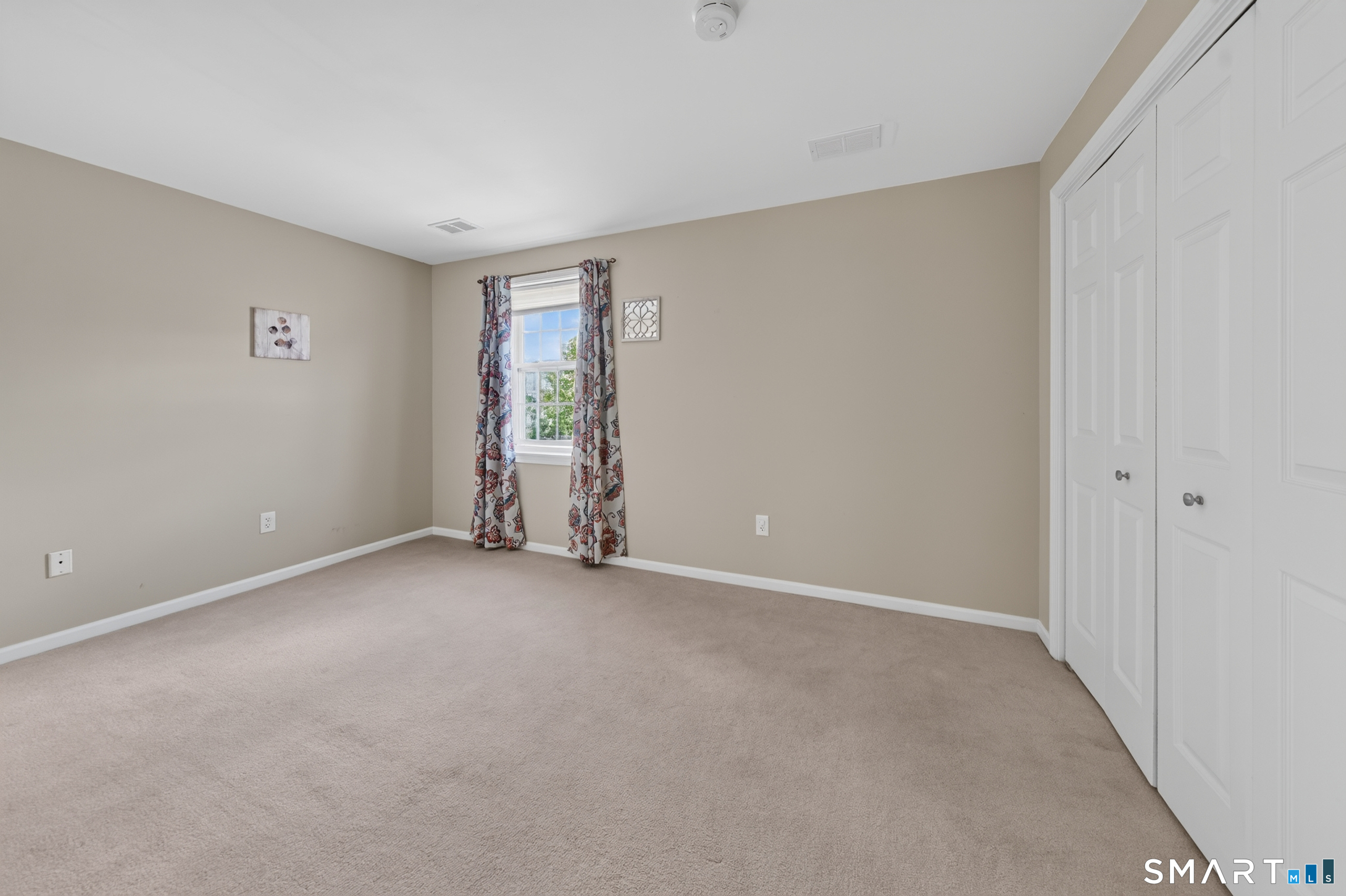 835 Long Hill Road Middletown, CT 06457 - Photo 15 of 38