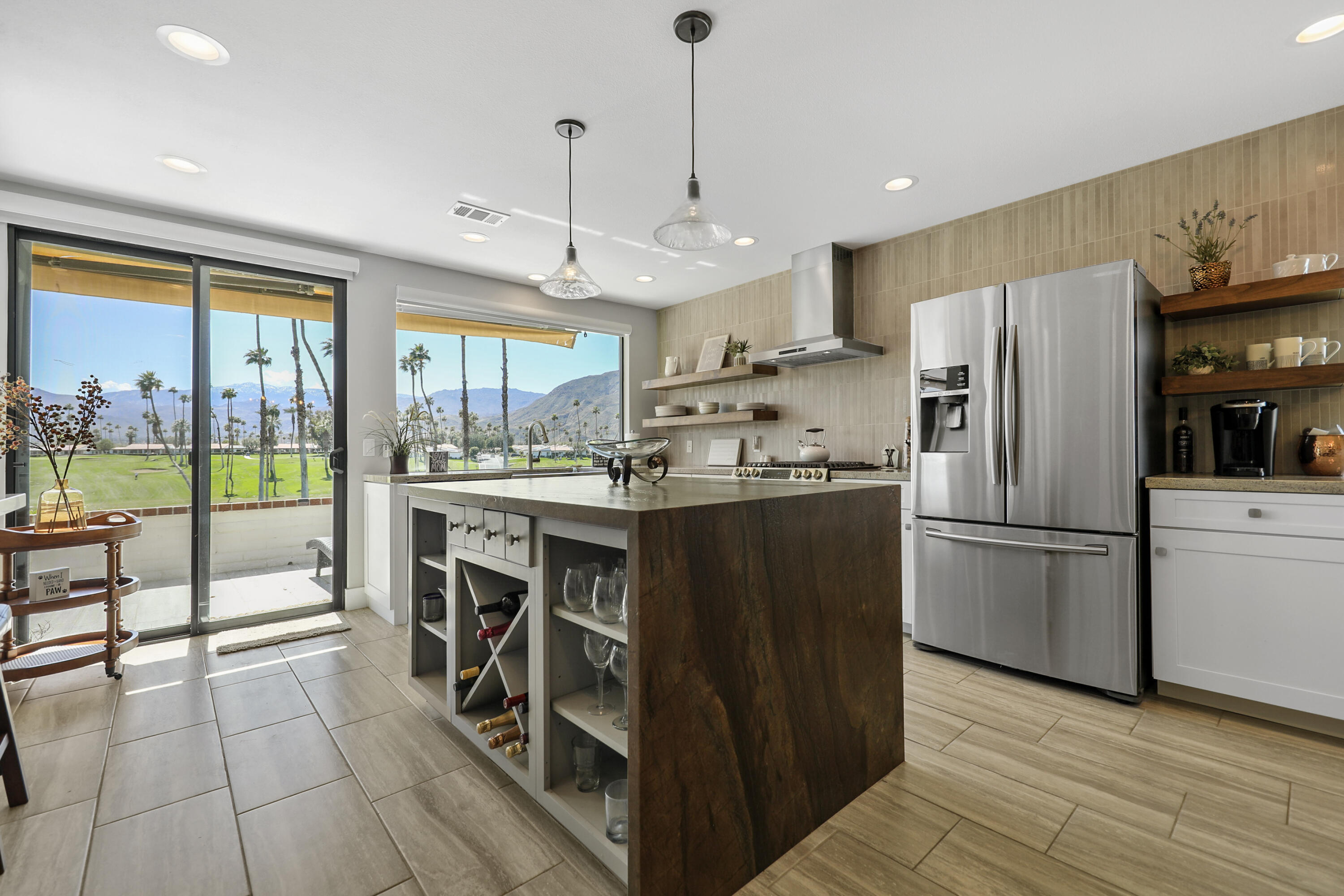 1 Leon Way Rancho Mirage, CA 92270 - Photo 3 of 34 Leon1#9