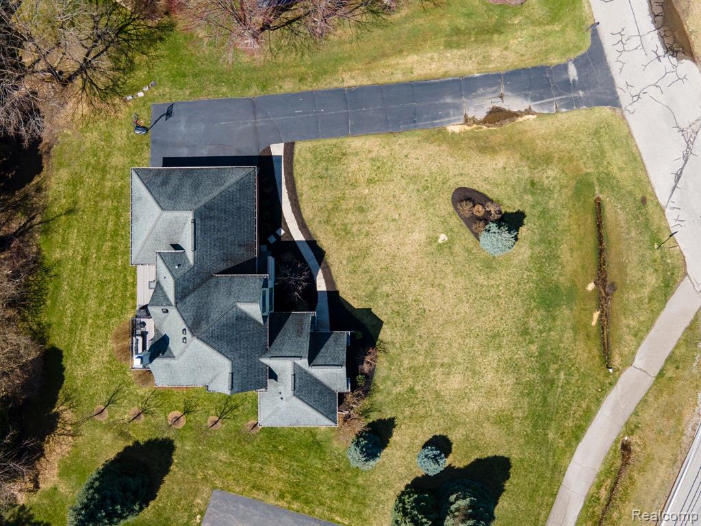 411 Cherry Tree Lane Rochester Hills, MI 48306 - Photo 58 of 61