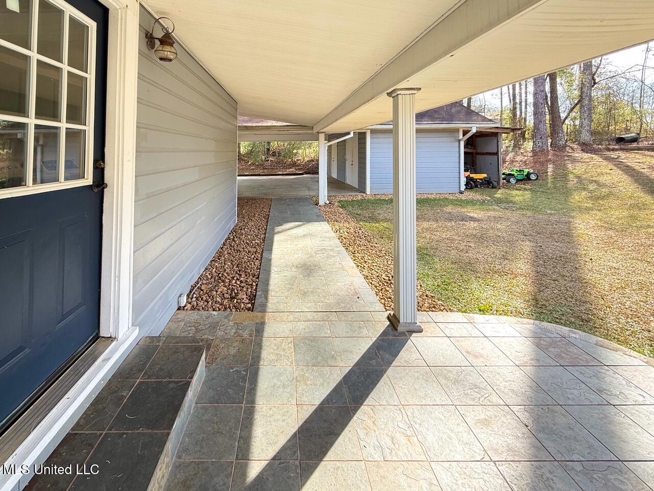 1053 Johnston Station Road Summit, MS 39666 - Photo 26 of 30 IMG_6578