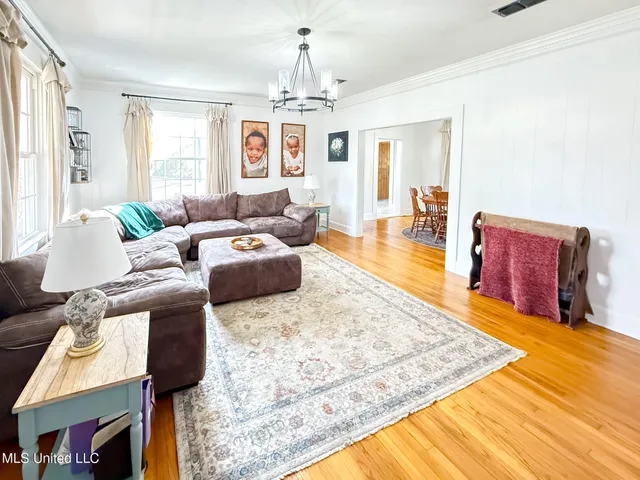 $185,000 | 1053 Johnston Station Road, Summit, MS 39666