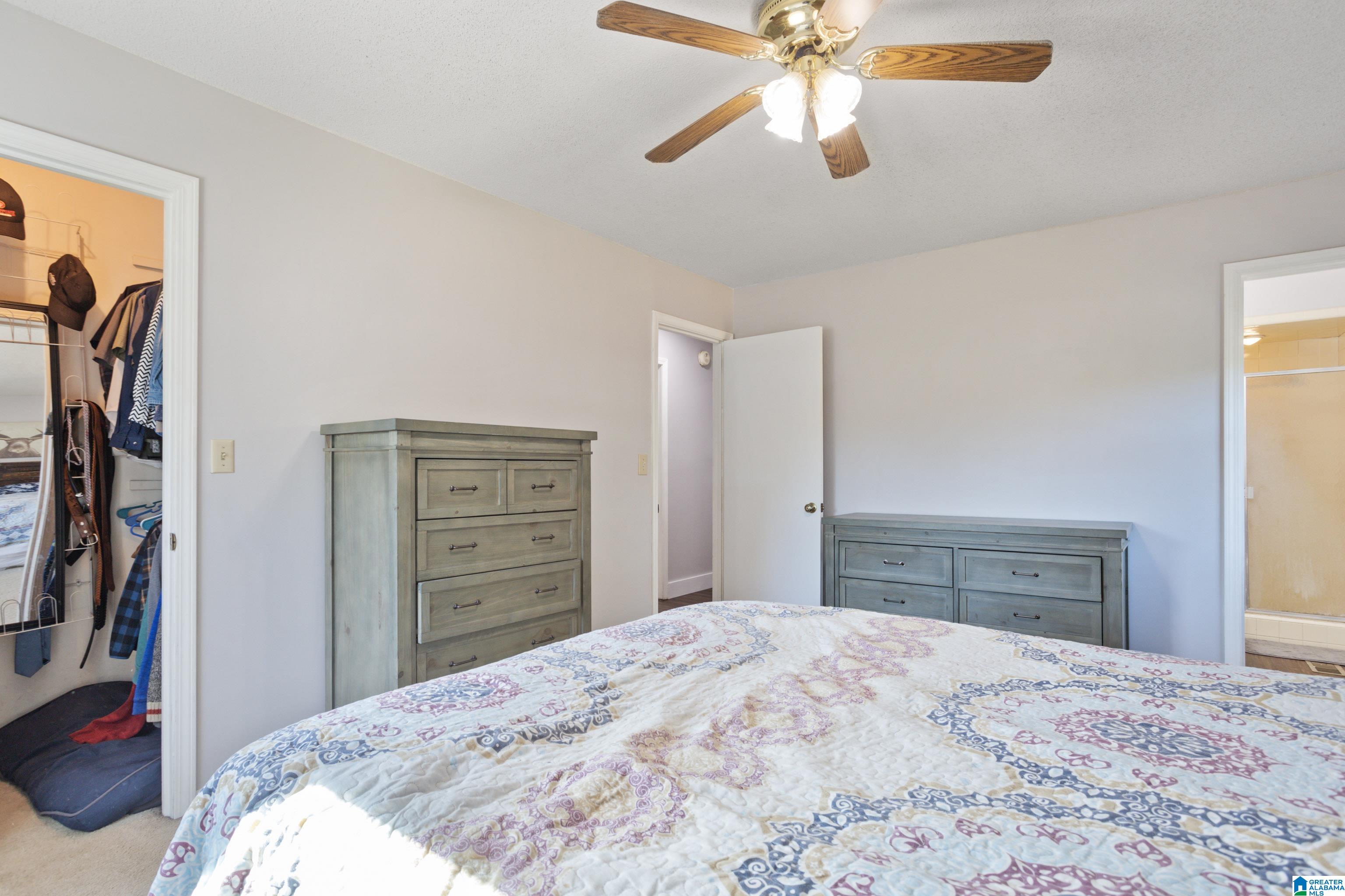 1226 Bennett Circle Alabaster, AL 35007 - Photo 15 of 38