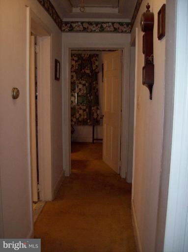 6110 Quaker Neck Road Chestertown, MD 21620 - Photo 7 of 16 Hallway