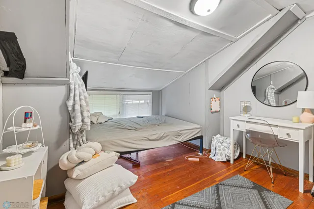 $179,900 | 1329 12th Street North, Fargo, ND 58102