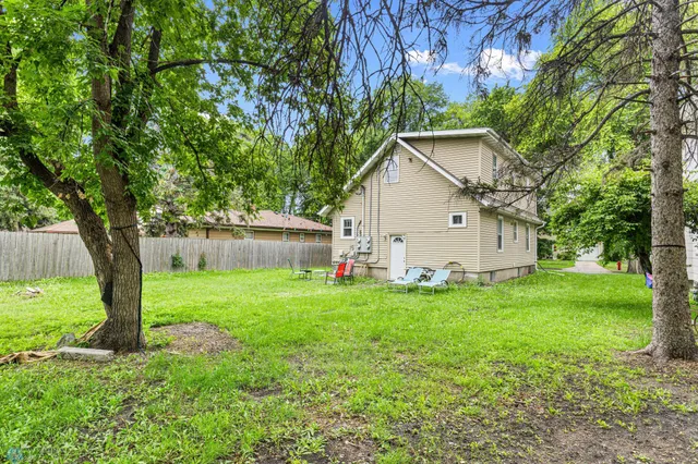 $179,900 | 1329 12th Street North, Fargo, ND 58102